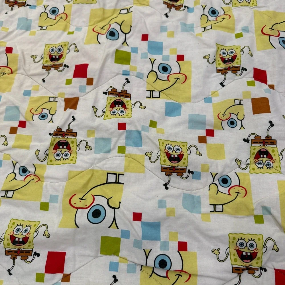 Nickelodeon SpongeBob SquarePants Reversible Quilted Comforter & Pillowcase Set